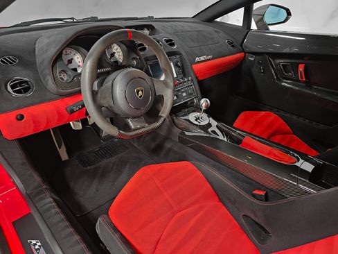 Used 2012 Lamborghini Gallardo LP 570-4 AWD/4WD image 32