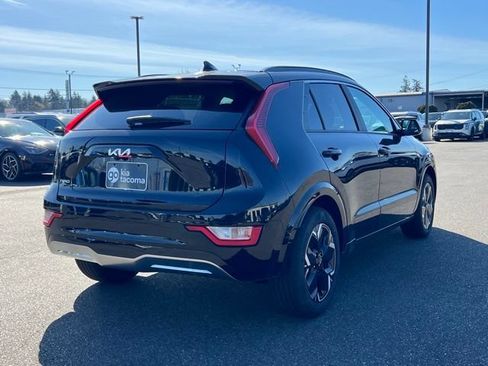 New 2026 Kia Niro Wind FWD image 9