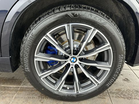 Used 2019 BMW X5 xDrive50i w/ M Sport Package image 37