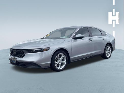 Used 2024 Honda Accord LX image 3