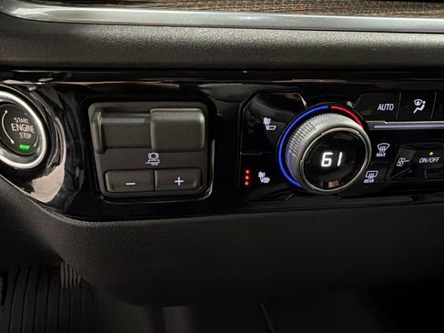 New 2026 Chevrolet Silverado 1500 LT w/ Z71 Off-Road Package AWD/4WD image 30