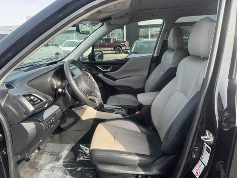 Used 2019 Subaru Forester Limited w/ Popular Package #3 image 22