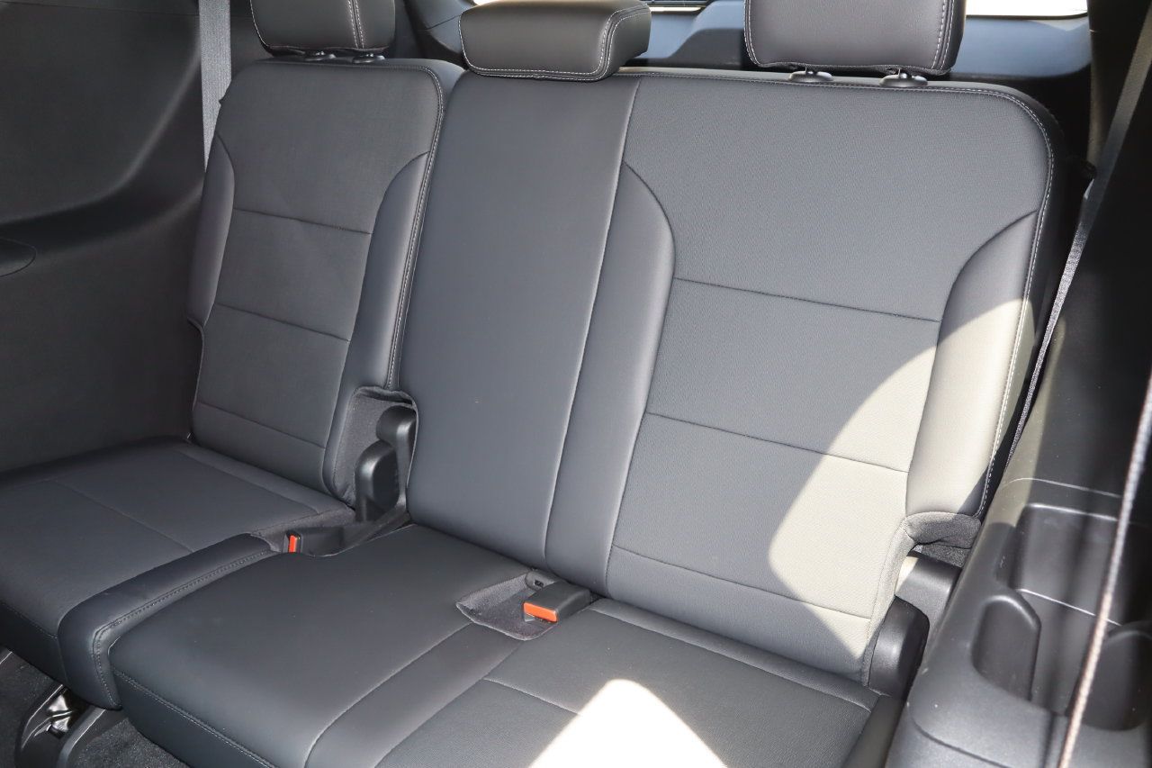 Used 2026 Buick Enclave Preferred FWD image 6