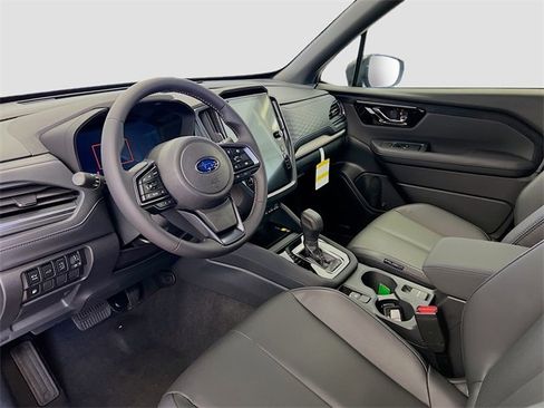 New 2025 Subaru Forester Limited image 18