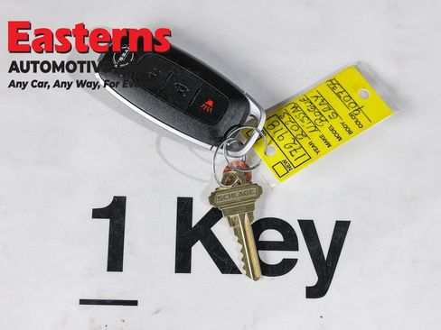 Used 2023 Nissan Rogue S AWD/4WD image 26