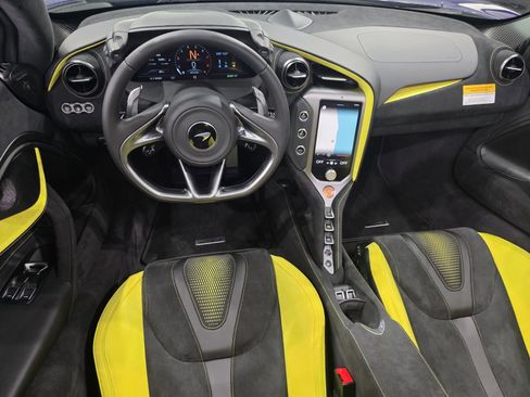 New 2026 McLaren 750S Spider image 9