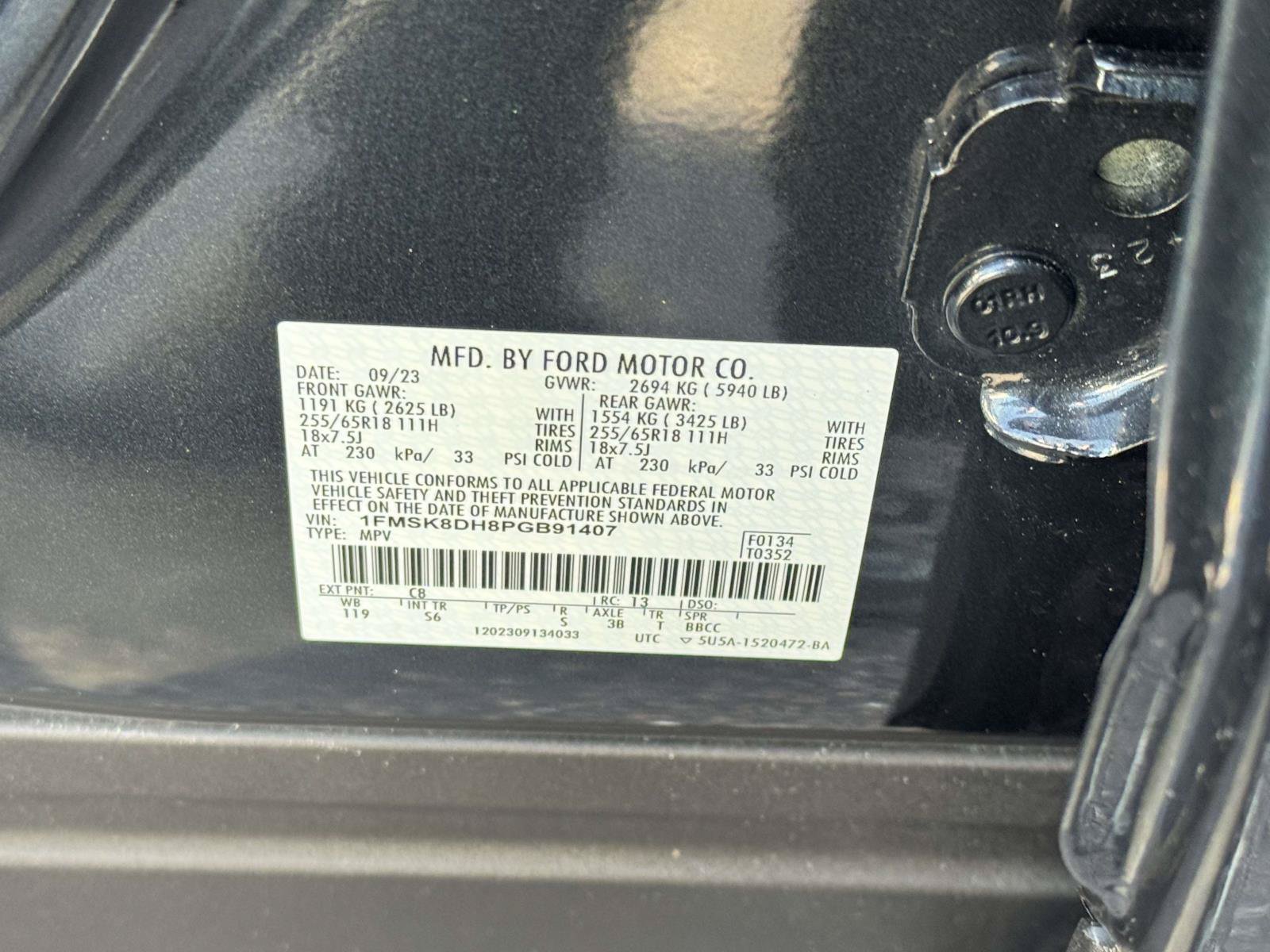 Certified 2023 Ford Explorer XLT w/ Equipment Group 202A AWD/4WD image 32