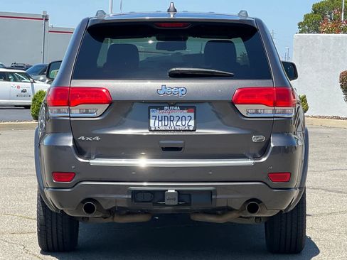 Used 2014 Jeep Grand Cherokee Overland w/ Advanced Technology Group AWD/4WD image 8