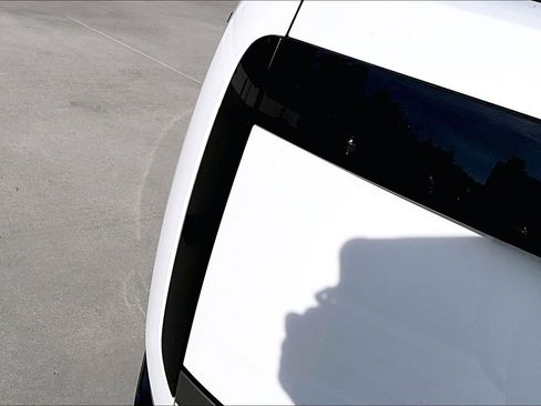 Used 2023 Land Rover Range Rover SE image 31