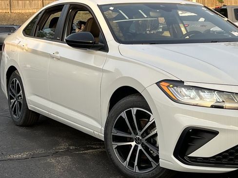 New 2026 Volkswagen Jetta Sport FWD image 4