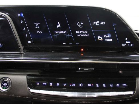 Certified 2024 Cadillac Escalade Sport w/ LPO, ONYX Package image 37