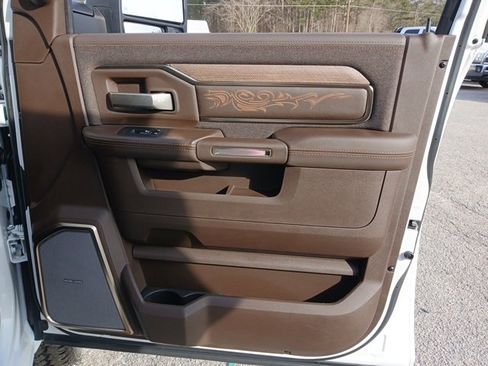 New 2026 RAM 2500 Limited image 38