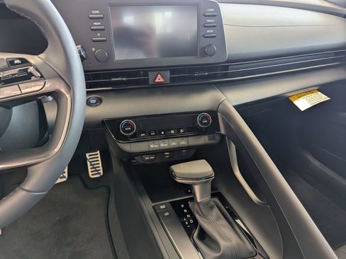 Certified 2026 Hyundai Elantra Sport image 16