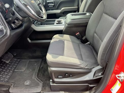 Used 2018 Chevrolet Silverado 1500 LT w/ All Star Edition AWD/4WD image 18