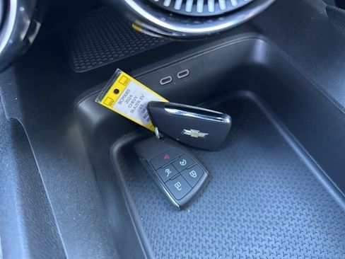 Used 2024 Chevrolet Blazer EV LT image 20