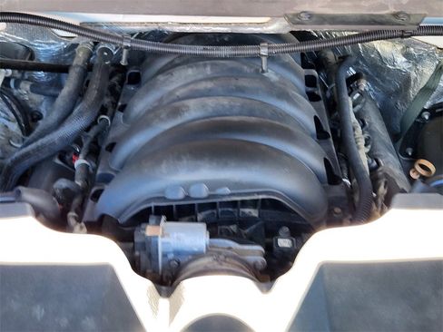 Used 2017 Chevrolet Silverado 1500 LT w/ All Star Edition image 16