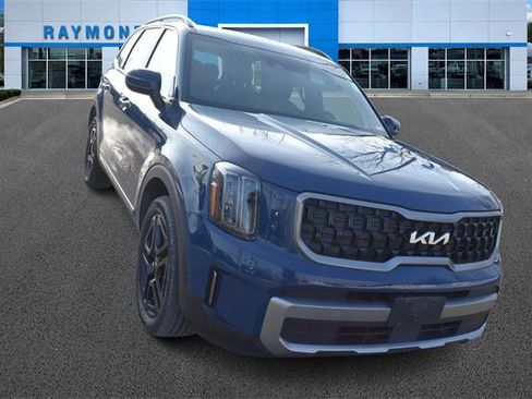 Certified 2023 Kia Telluride EX X-Line image 9