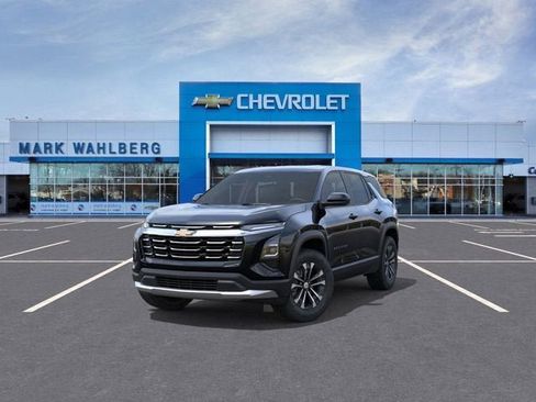 New 2026 Chevrolet Equinox LT w/ Convenience Package II image 8