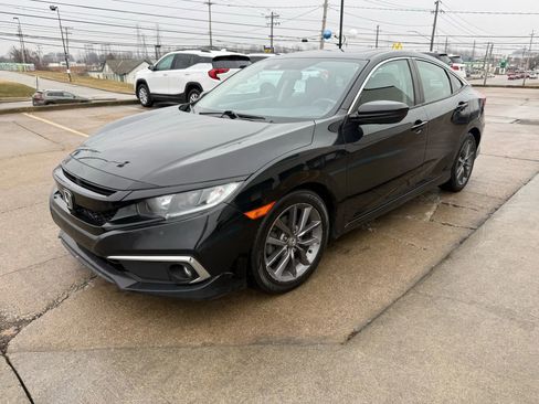 Used 2019 Honda Civic EX image 6