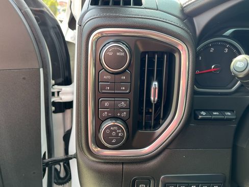 Used 2023 Chevrolet Silverado 3500 LTZ image 16