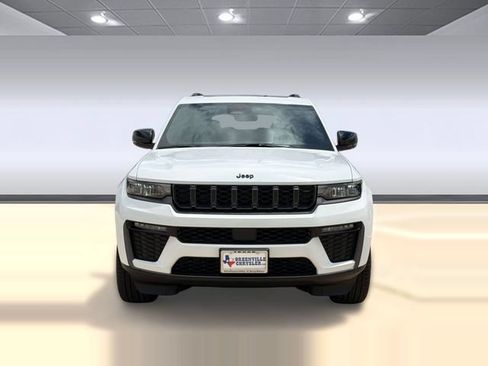 New 2026 Jeep Grand Cherokee L Limited w/ Limited Altitude Package AWD/4WD image 6