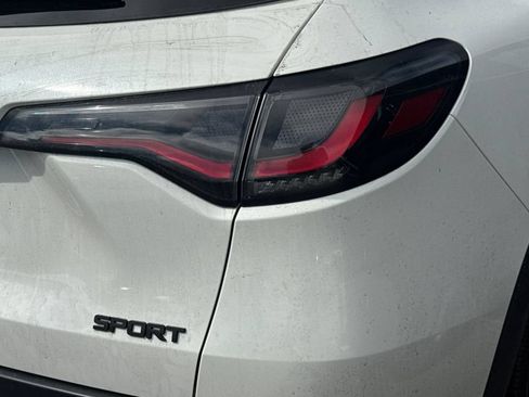 Used 2025 Honda HR-V Sport image 7