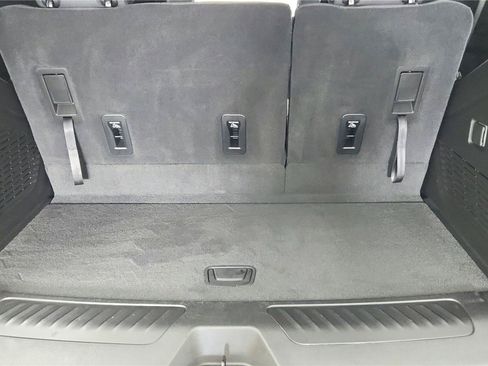 Used 2024 Chevrolet Tahoe LS AWD/4WD image 40
