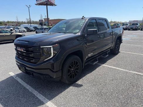 Used 2023 GMC Sierra 1500 Elevation image 4