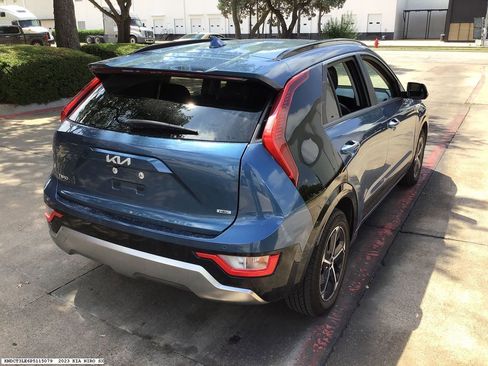 Used 2023 Kia Niro FWD image 6