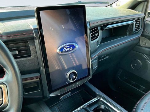 Certified 2022 Ford Expedition Max Limited image 8