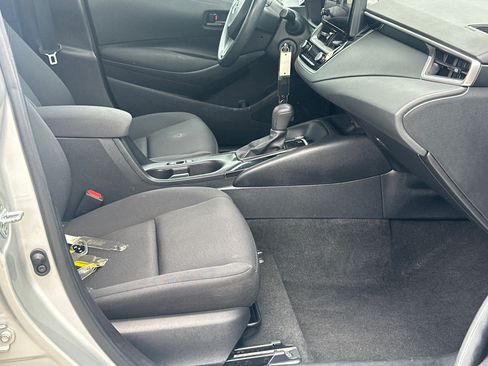 Used 2023 Toyota Corolla LE FWD image 13