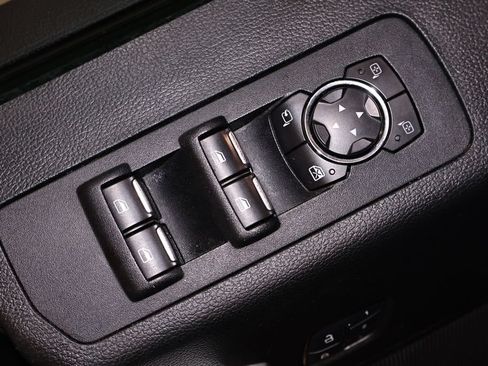 Used 2016 Ford F150 Lariat w/ Equipment Group 502A Luxury AWD/4WD image 11