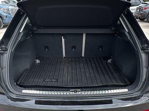 Used 2019 Audi Q3 2.0T Premium Plus image 23