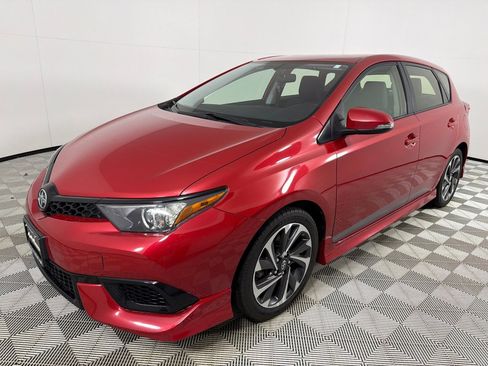 Used 2016 Scion iM image 9