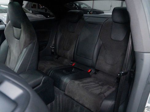 Used 2013 Audi RS 5 Coupe w/ Audi MMI Navigation Plus Pkg image 27