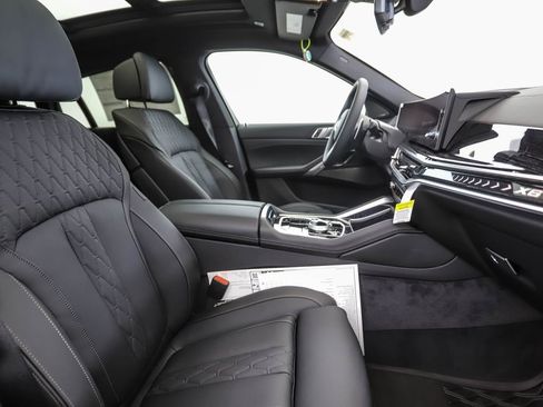 New 2026 BMW X6 xDrive40i w/ Executive Package image 30