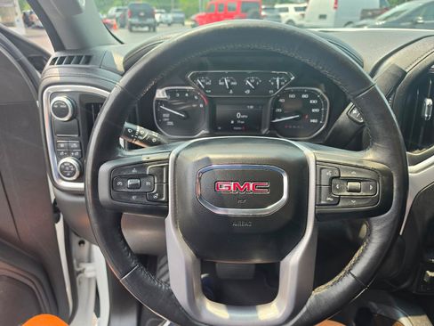 Used 2021 GMC Sierra 1500 SLT w/ SLT Premium Package RWD image 20