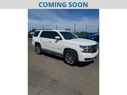 Used 2017 Chevrolet Tahoe LS w/ Enhanced Driver Alert Package RWD image 1