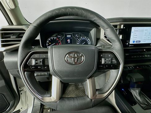 Used 2022 Toyota Tundra SR5 image 11
