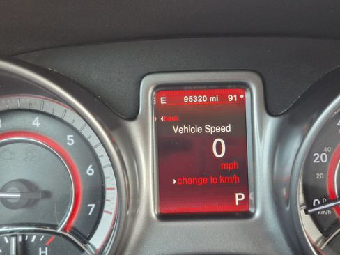 Used 2017 Dodge Journey Crossroad FWD image 28