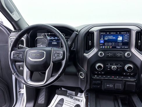 Used 2022 GMC Sierra 2500 Denali AWD/4WD image 8