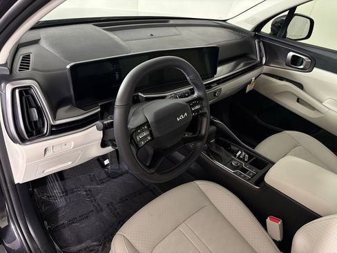 New 2026 Kia Sorento S image 17
