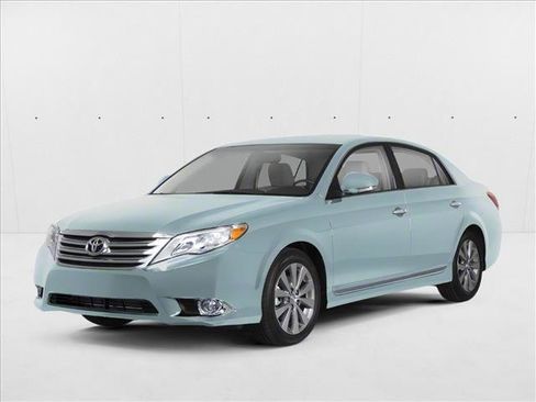 Used 2011 Toyota Avalon FWD image 1