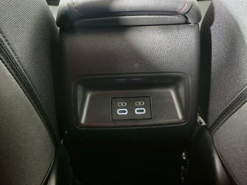 Used 2024 Toyota Corolla SE w/ SE Premium Package FWD image 25
