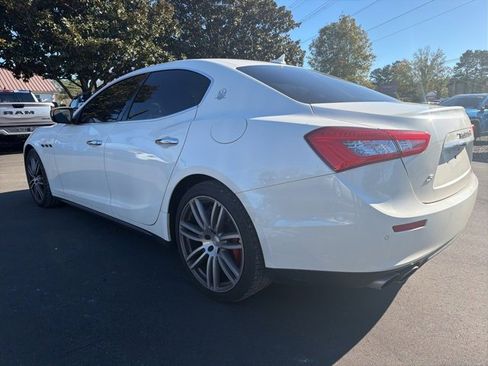 Used 2017 Maserati Ghibli S image 5
