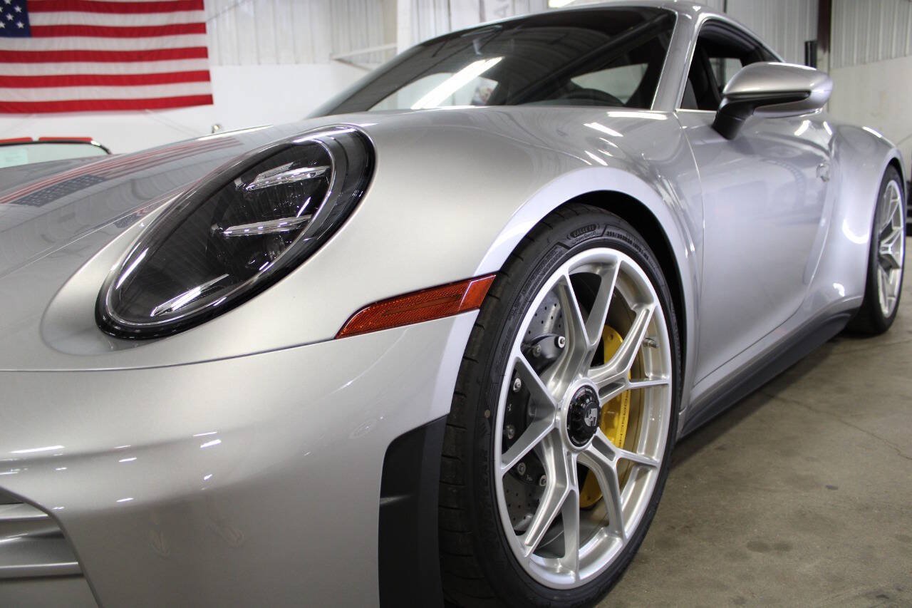 Used 2026 Porsche 911 GT3 RWD image 10