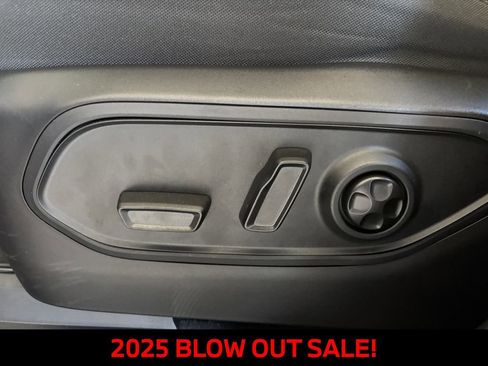 New 2025 Jeep Grand Cherokee Laredo X image 24