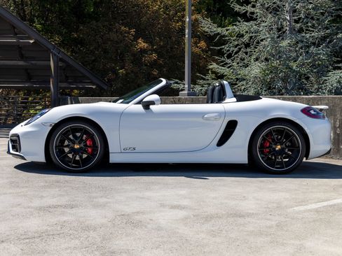 Certified 2015 Porsche Boxster GTS RWD image 2