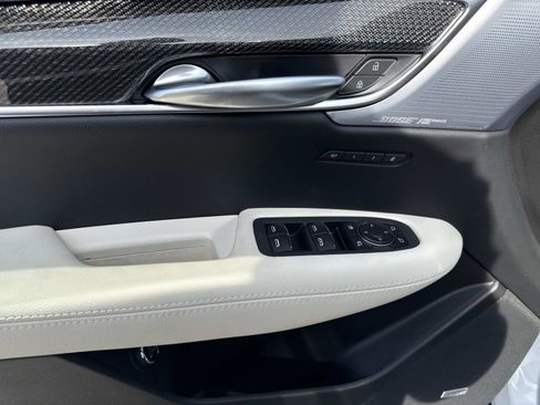 New 2025 Cadillac XT5 Sportv image 20