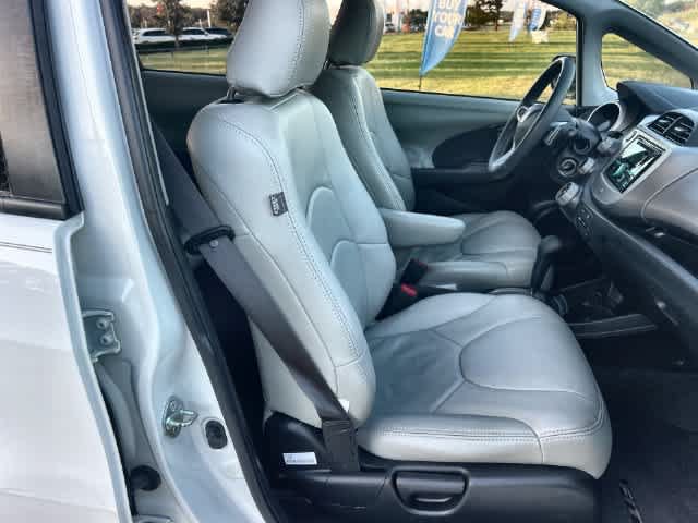 Used 2011 Honda Fit Sport image 12